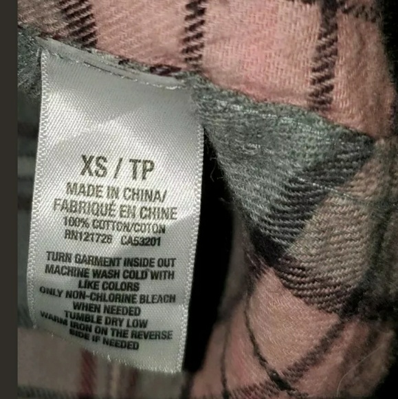 4/$25 Aeropostale Womens Plaid Flannel top XS - Picture 6 of 6